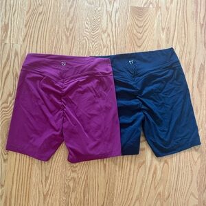Women's Athletic Shorts - Magenta and Navy Scrunch